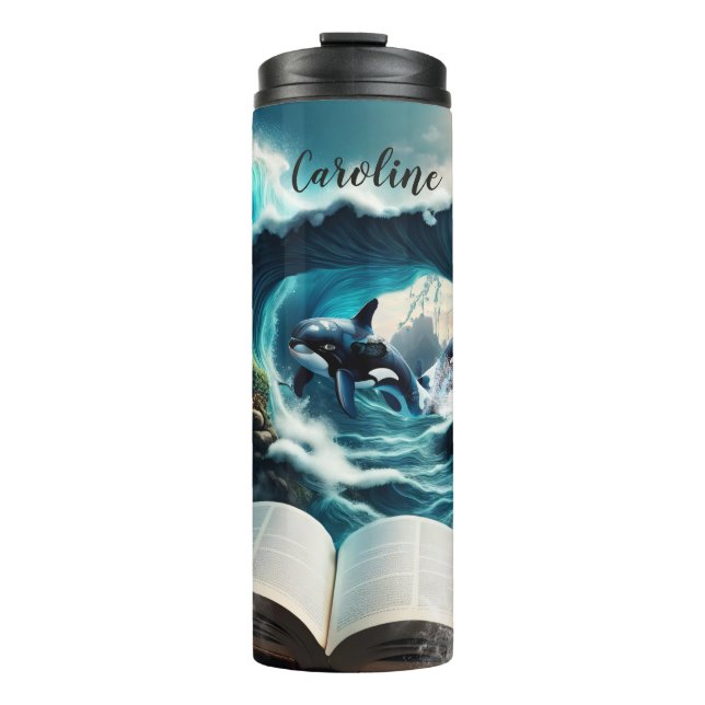 Garrafa Térmica Uma Orca Nadadora na onda. (Frente)