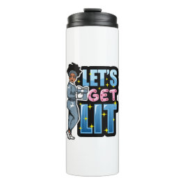 Garrafa Térmica Vamos fica acesa como mulher negra bebendo de nata