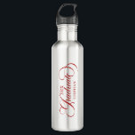 Garrafa Tipografia de Script Vermelho Elegante do formando<br><div class="desc">Formando: um elegante design de tipografia vermelha com um nome e ano personalizáveis.</div>