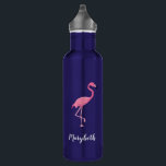 Garrafa "Tropical Flamingo" Personalizado Matte Azul<br><div class="desc">Desligue sua sede em estilo com o "Tropical Flamingo" Matte Blue Water Bottle personalizado, uma combinação perfeita de funcionalidade e talento. Esta garrafa de água apresenta uma ilustração de flamingo cor-de-rosa, penteante, colocada contra um fundo azul-mate elegante, fazer-a acessória de na moda para qualquer aventura. Personalize esta garrafa de água...</div>