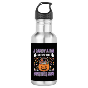 Garrafa Um Doces Por Dia Design De Camiseta De Halloween