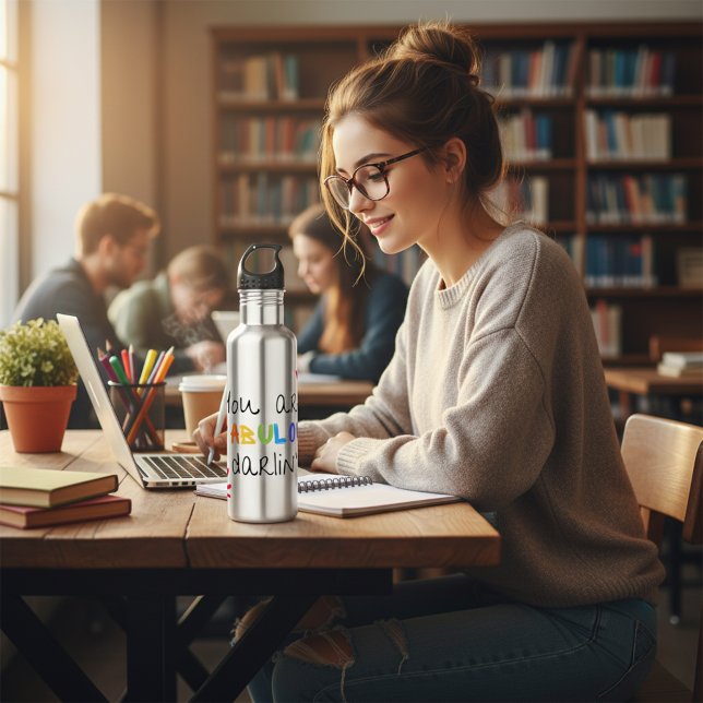 Garrafa Você É Fabuloso Darlin (Staying hydrated and staying fabulous — the ultimate study buddy energy. 💁‍♀️✨)