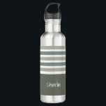 Garrafas de água de monograma personalizadas<br><div class="desc">Altere o campo de texto para o que deseja. Você também pode alterar a fonte e seu tamanho e cor usando a função "Personalizar",  bem como adicionar mais campos de texto,  se desejar. Veja na minha loja mais itens com este design e opções de cores.</div>