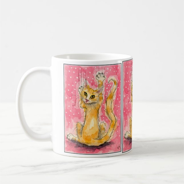 Gato alaranjado triplo na caneca cor-de-rosa das (Esquerda)