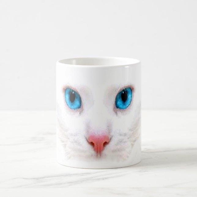 gato branco bonito, caneca engraçada (Centro)