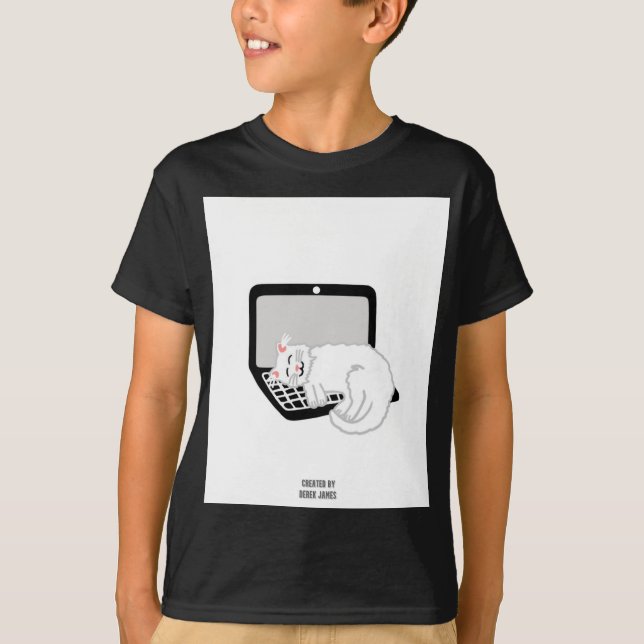 Gato Branco Dormindo Em Laptop Negra Camisa Negra (Frente)