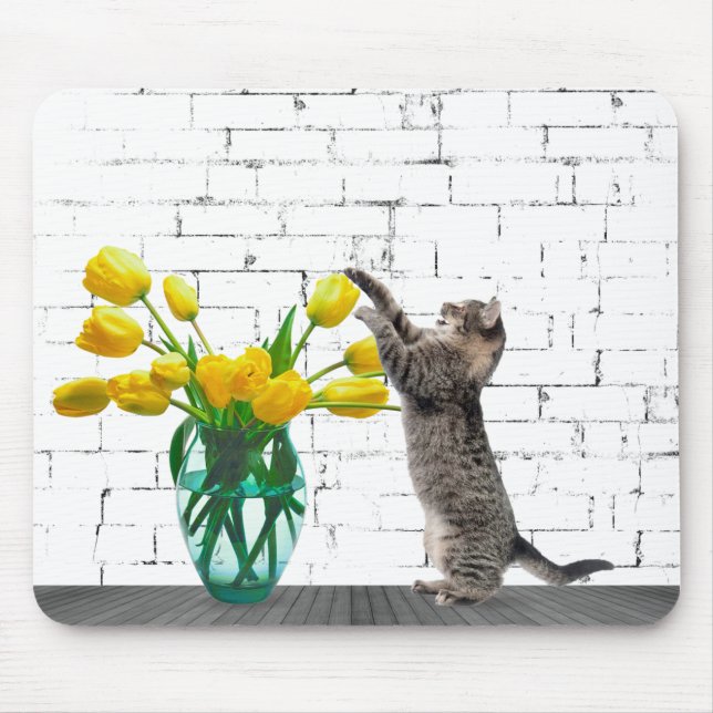 Gato com Mousepad de Buquê de Tulipa Amarelo (Frente)