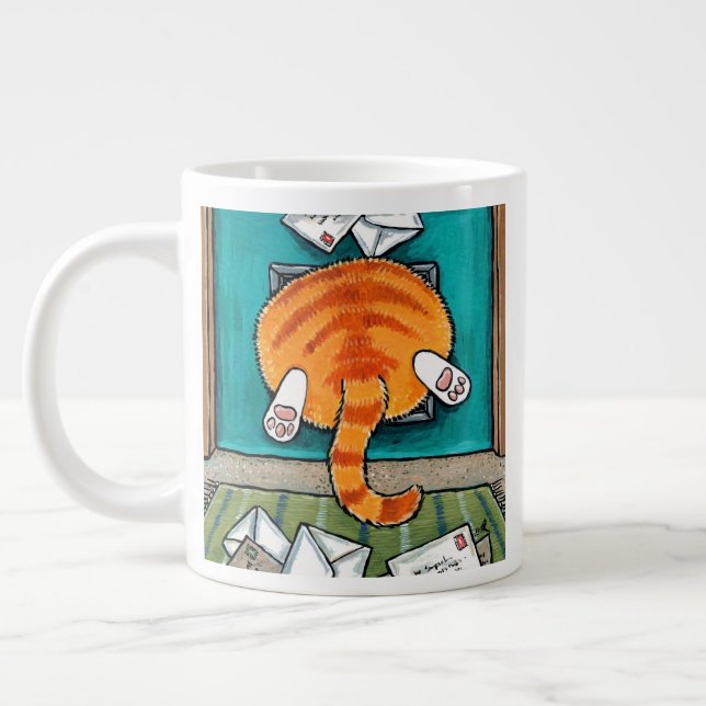 Gato de guindaste grande laranja na caneca de café (Esquerda)