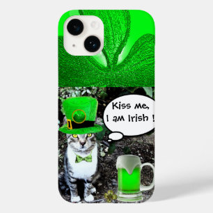 GATO DO DIA DE SAINT PATRICK COM CERVEJA VERDE IRL