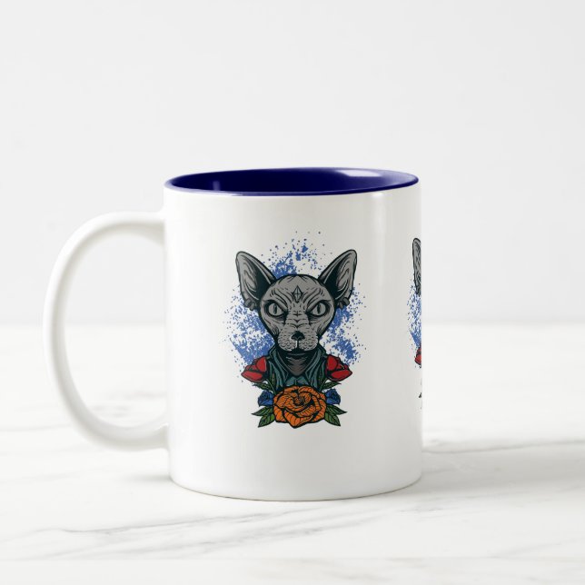 Gato esfinge com caneca de café-flores. (Esquerda)