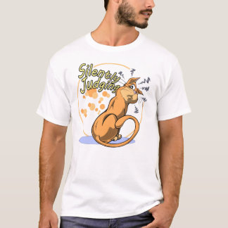 Gato - silenciosamente julgando o t-shirt