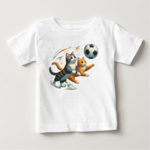 Gatos engraçados tocando FUTEBOL em uma camiseta b