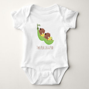 Gêmeos Afro-Americanos Fofos em Camiseta de Bebê P