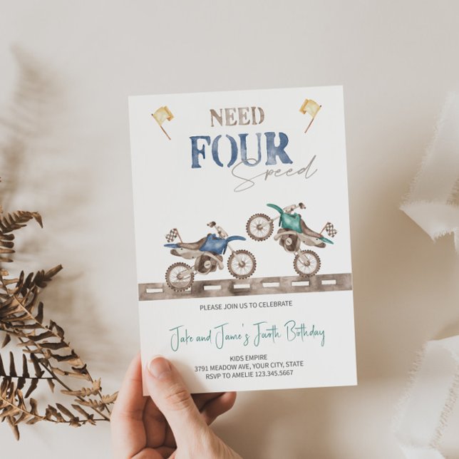 Gêmeos charmosos diafrageiam Convite de Aniversári (Criador carregado)