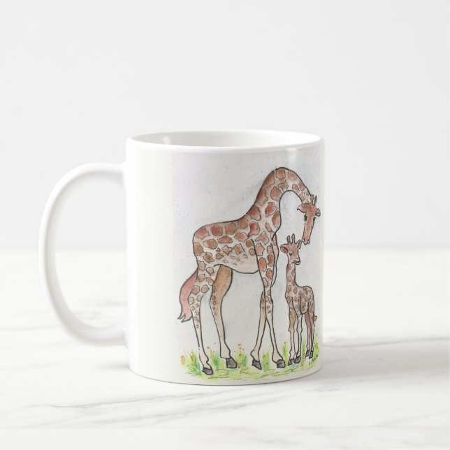 Girafa e seu design de vitelo em uma caneca (Esquerda)