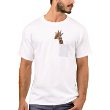 Girafa engraçada em minha camiseta de bolso