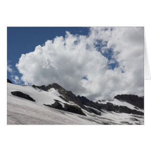 Glaciar com Cartão de Nuvens