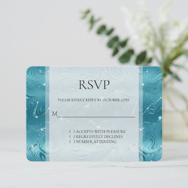 Glitzy Aqua Blue Turquoise Marble Wedle RSVP (Em pé/Frente)