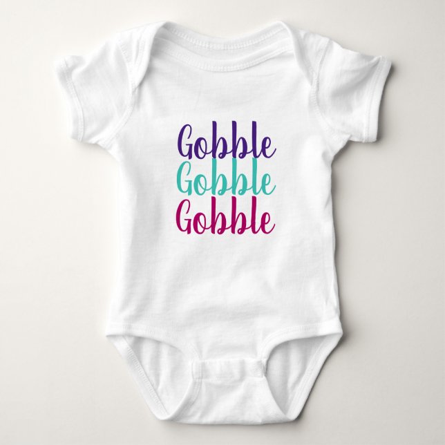 Gobble, Gobble, Gobble Bebê, T-Shirt de Ação de Gr (Frente)