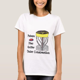 Golfe do disco sob a camisa da maternidade da