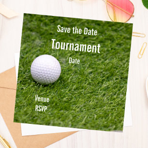 Golfe Salve a data com bola de golfe no grama verd