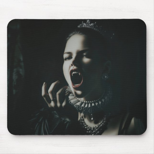 Gothic Vampire Queen Mouse Pad – Dark Fantasy Desk (Frente)