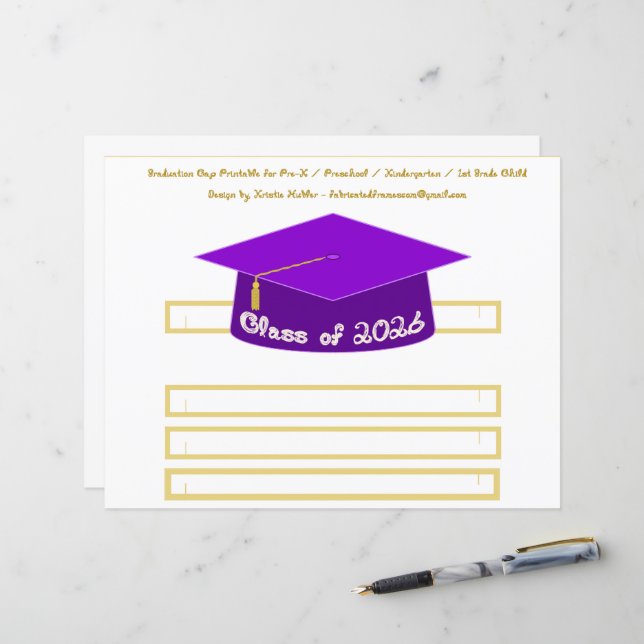 Graduation Cap Purple Party Hat 2026 in White (Frente/Verso In Situ)