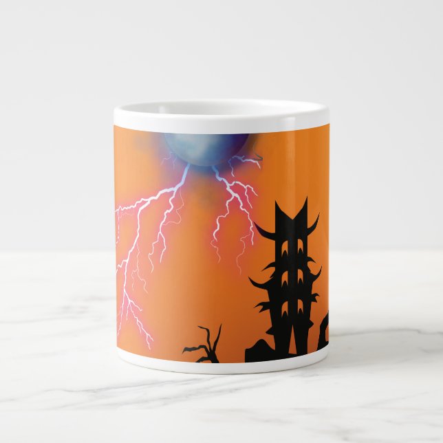 Grande Caneca de Café Silhueta do Castelo Assustador - Es (Frente)