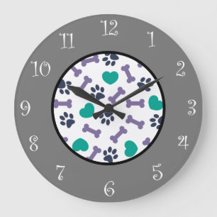 Grande Patas Cachorro E Relógio De Paredes