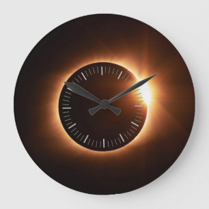 Grande relógio da parede do eclipse solar