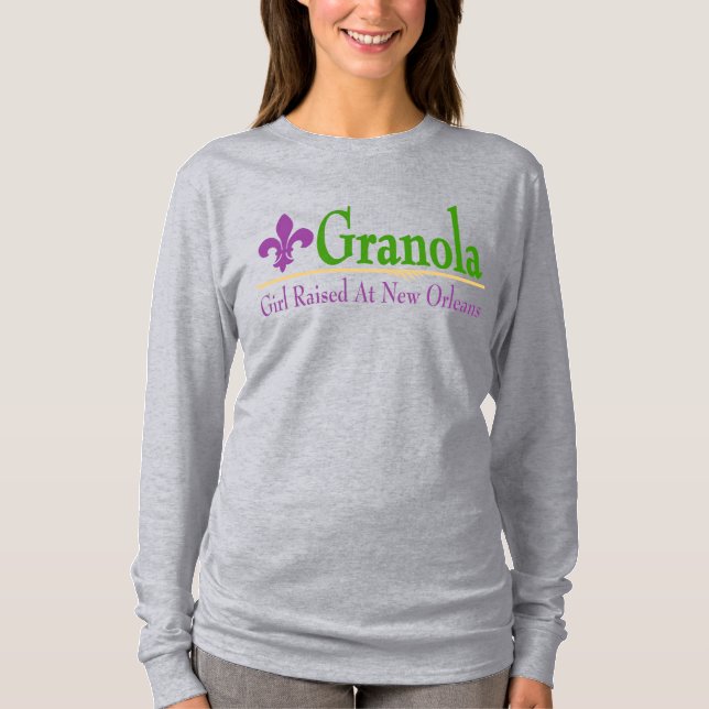 Granola: Rapariga Criada Em New Orleans T-Shirt (Frente)