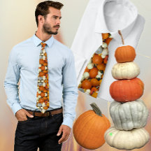 A pilha de Excelentes de Pumpkins Tie