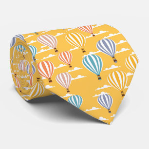 Gravata Balão de ar quente multicolorido em fundo amarelo