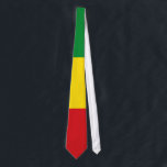 Gravata Bandeira Rastafarian Rasta etíope<br><div class="desc">As cores vermelha, verde e amarela representam a bandeira do Rastafarianismo, mas são também uma bandeira da Etiópia. Aqui está um presente Rasta de alta qualidade e um design excelente para todos os rastafarianos. Visite nossa loja para encontrar presentes mais legal para Rasta e outras ideias de presentes para bandeiras...</div>