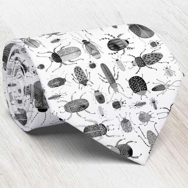 Gravata Besouro Preto e Branco (Bugs Insects and Beetles black and white ink art neck tie)