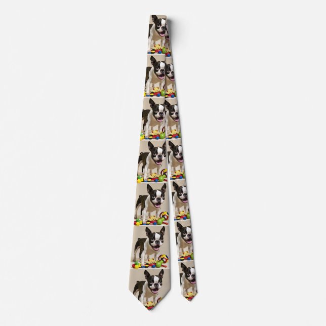 Gravata Boston Terrier Dog Brincando com Brinquedos (Frente)