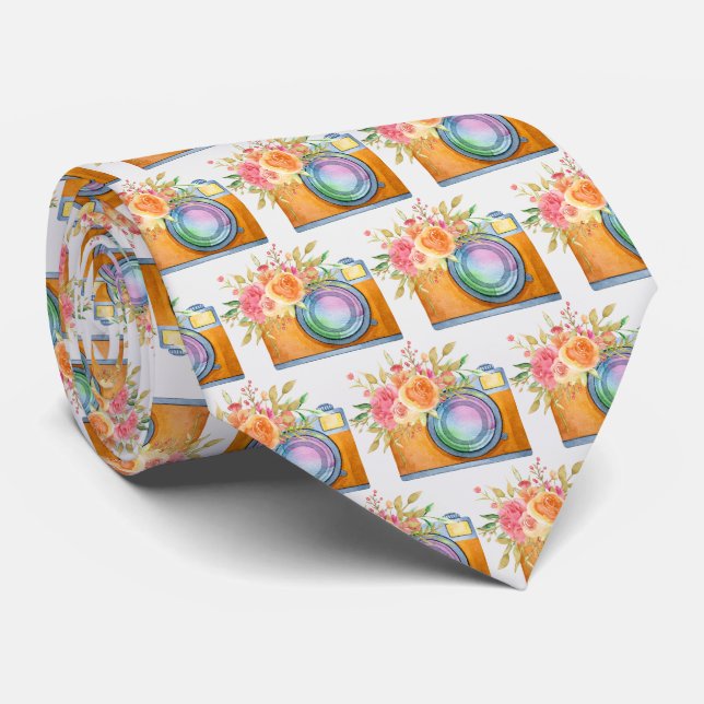 Gravata Câmera Laranja Boho e Flores Padrão de Aquarela (Rolled)