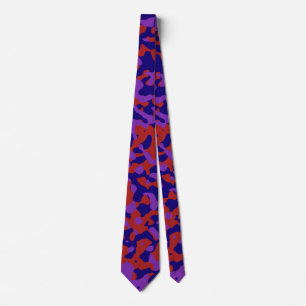 Gravata Camuflagem Vermelha Escura em Azul Profundo e Roxo