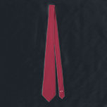 Gravata Casamento de Iniciais de Padrinhos de casamento e<br><div class="desc">Gravatas Vermelhas Burgundy para o noivo e seus padrinhos de casamento combinarem vários suites de casamento. Escondido atrás você pode personalizar facilmente as iniciais para que não haja erro em quem é a gravata de quem! A cor e a fonte das iniciais e também a cor da gravata podem ser...</div>