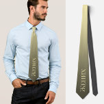 Gravata Casinha elegante do casamento russo Ж е н и noivo<br><div class="desc">Elevem o seu casamento... com uma gravata personalizada única para homens russos... procurando uma maneira divertida e sofisticada de completar sua roupa de casamento ou adicionar um toque humorístico ao seu noivado ou fotos de casamento? Veja nossa bela gravata personalizada, com a palavra "Ж е н х" em uma matiz...</div>