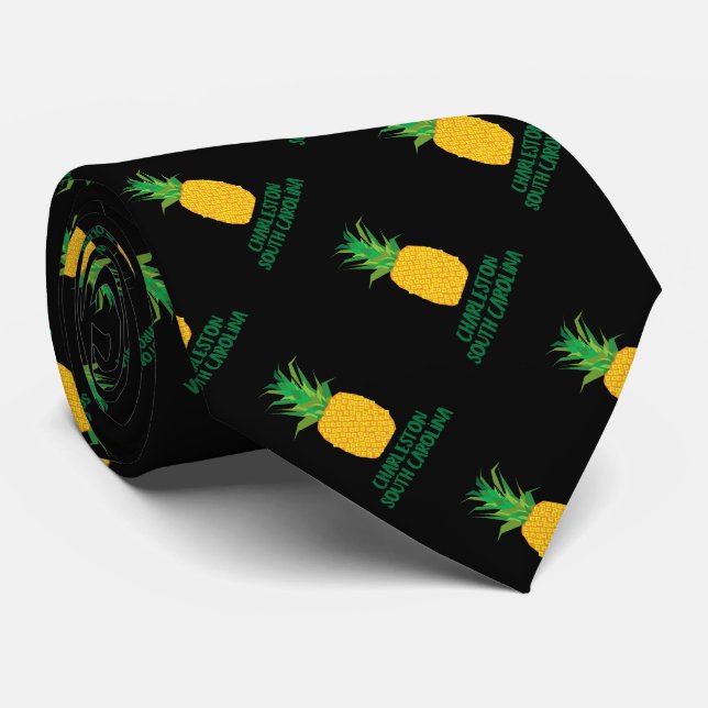Gravata Charleston South Carolina Fruta Pineapple Fountain (Rolled)