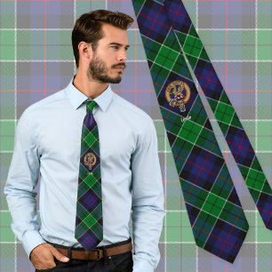 Gravata Clan Leslie Crest sobre caçar Tartan