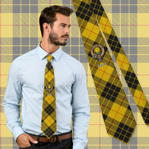 Gravata Clan MacLeod de Lewis Crest sobre Tartan