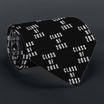Gravata Classe de Segundo grau preto 20XX<br><div class="desc">Classe de Segundo grau 20XX gravata preta do pescoço. Acessório legal para formandos,  mais velho,  formandos universitários,  etc. Design de padrão com ano personalizado. Ideias divertidas para o dia da formatura. Cor preta ou personalizada.</div>