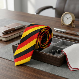 Gravata Combinação Preto Vermelho Amarelo