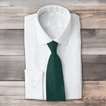 Gravata Cor sólida verde escura escura escura escura<br><div class="desc">Design verde escura escura e esmeralda de cor sólida.</div>