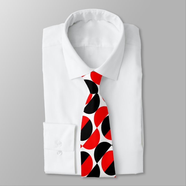Gravata Crescentes alternantes 07a - Vermelho e Preto (Amarrado)