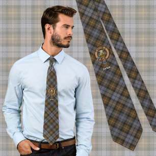 Gravata Crest do Clã Gordon sobre Tartan Desgastado