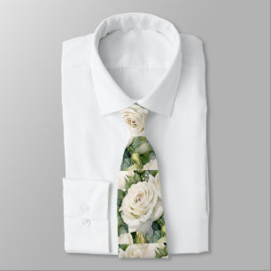 Gravata de Pescoço Floral Clássica com Rosas Branc