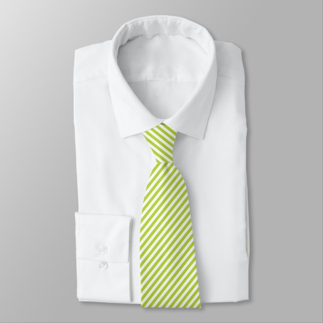 Gravata Diagonal lime green and white stripes pattern (Amarrado)